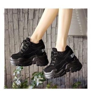 PLATFORM Chunky Sneakers